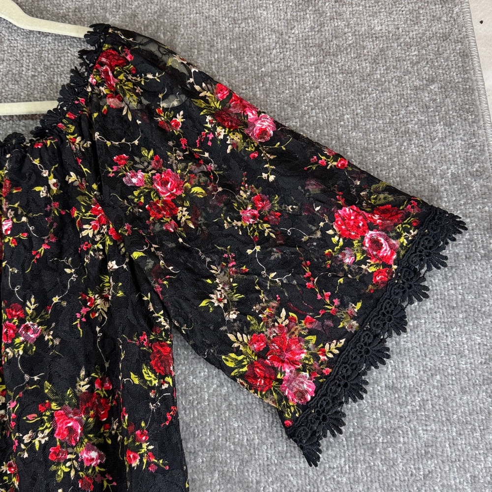 Miholl Short Sleeve Blouse Black Red Floral Semi Sheer Womens XXL - Picture 9 of 10